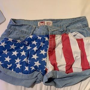 LEI Jean shorts, American flag print
